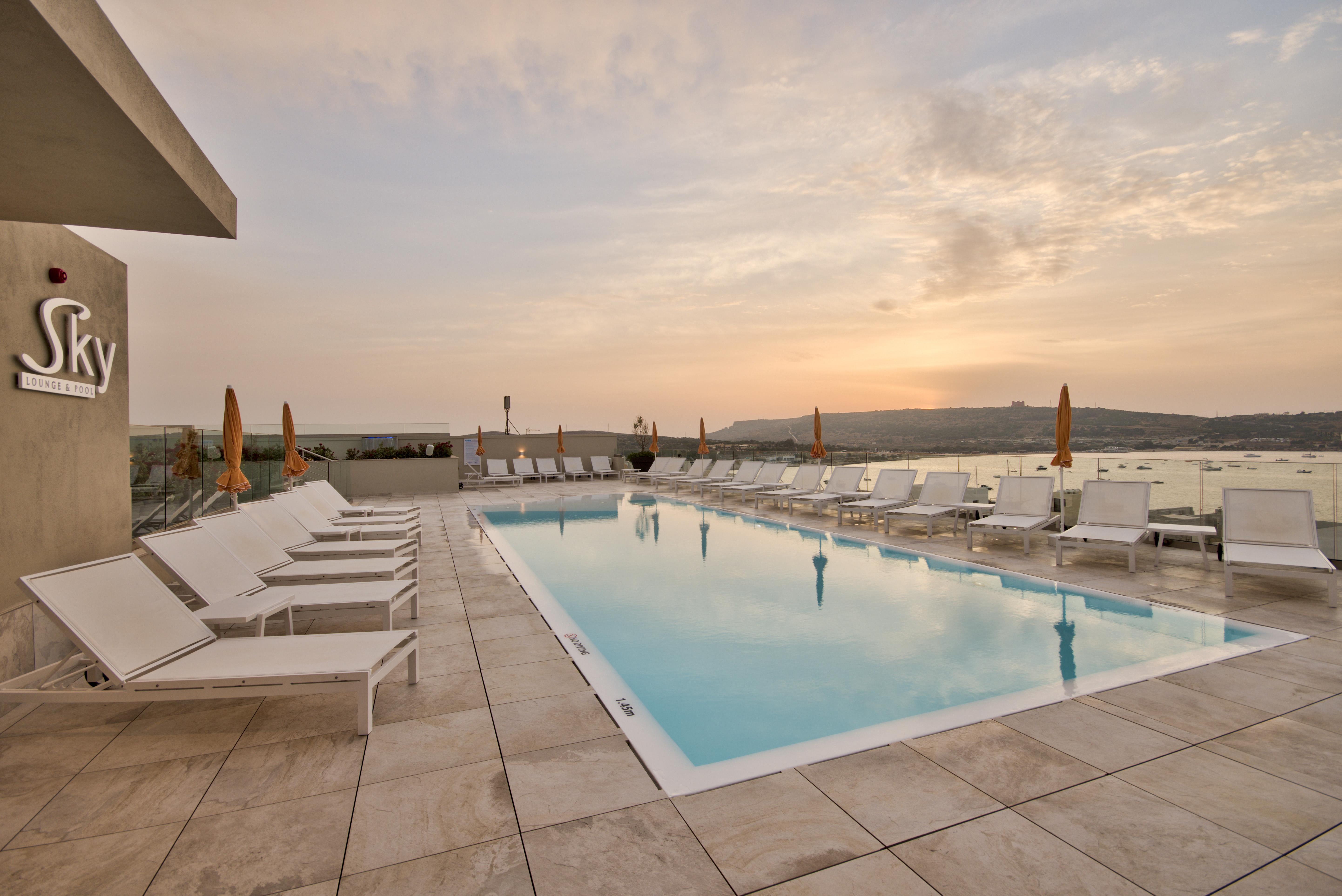 Luna Holiday Complex Mellieħa Esterno foto