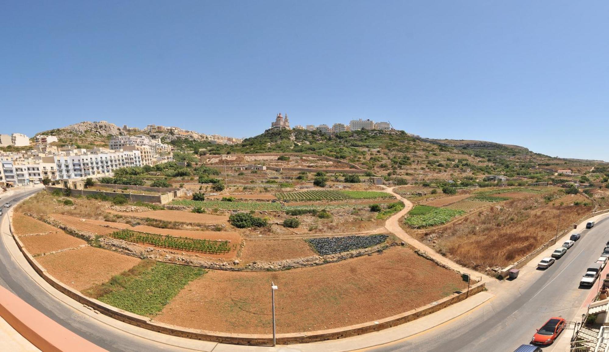 Luna Holiday Complex Mellieħa Esterno foto